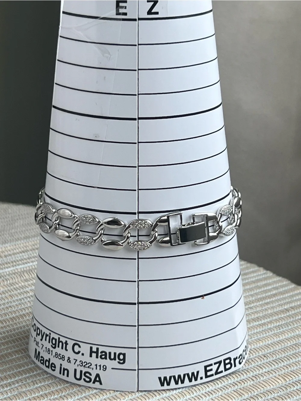 Flat Cuban link alternating plain Silver and pavé  chain Link Bracelet